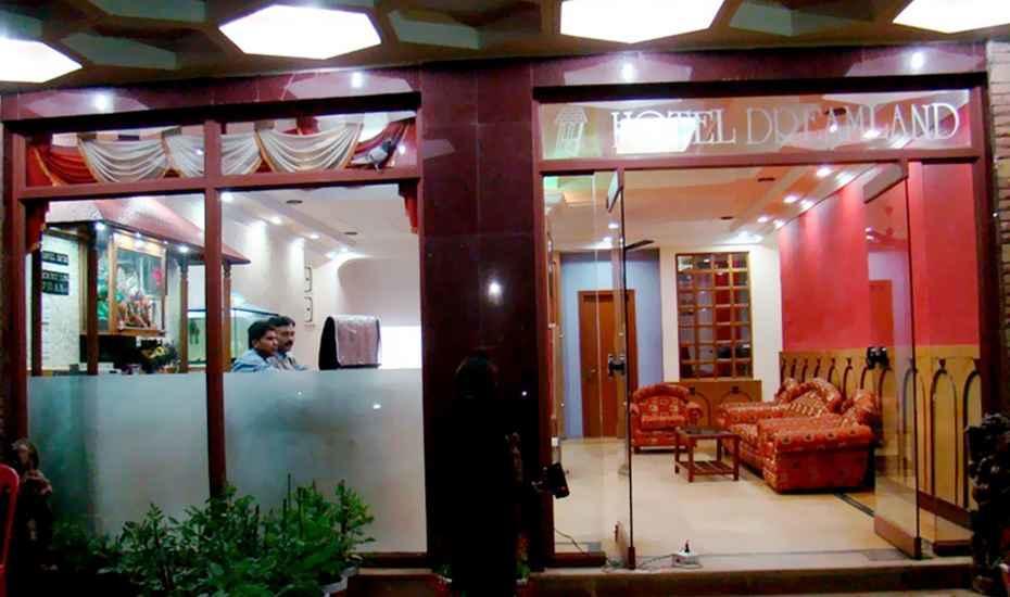 Hotel Dream Land Phulabāni 외부 사진